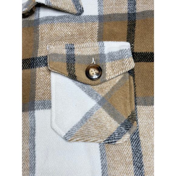 Women's Tan Flannel Plaid Shacket Jacket size Medium - Picture 6 of 8